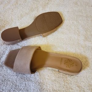 Women's sandals